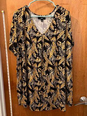 🐻Size 1X(22/24) - Ellos - Black and Tan V-Neck Short Sleeve Pullover